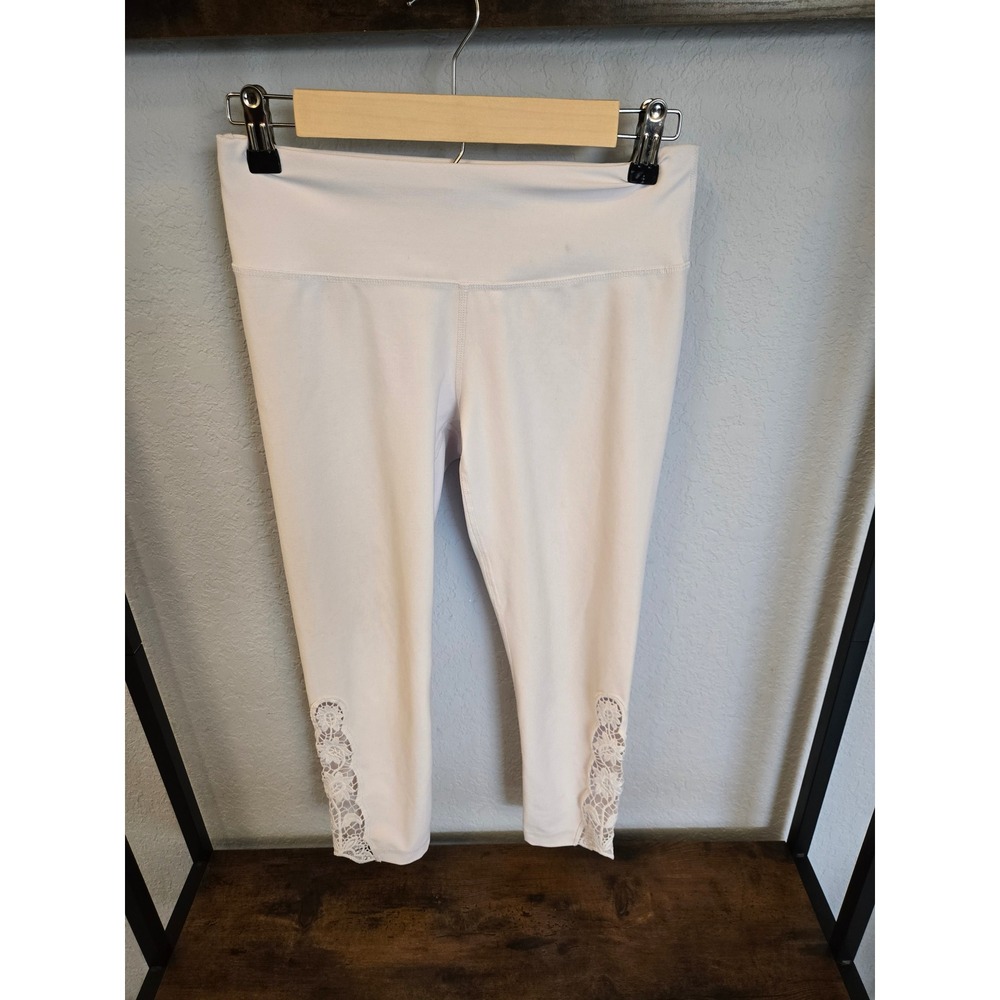 90 Degree By Reflex White Lace Trim Capri Leggings Activewear Athleisure S